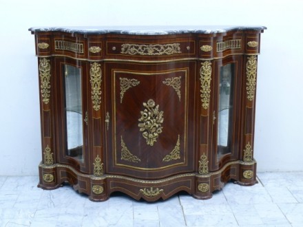 COMODA STIL NAPOLEON III COMODA STIL NAPOLEON III